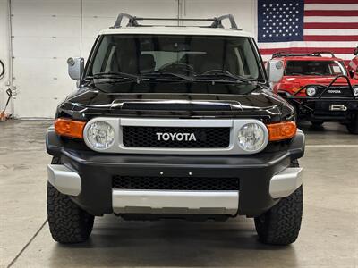 2013 Toyota FJ Cruiser   - Photo 8 - Portland, OR 97220