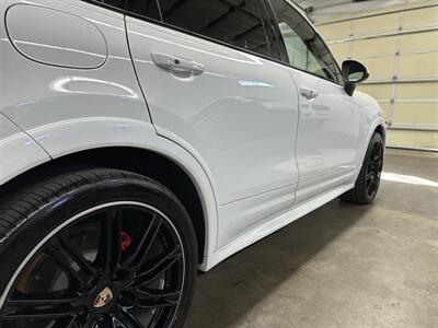 2014 Porsche Cayenne GTS - Photo 22 - Portland, OR 97220