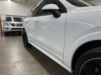 2014 Porsche Cayenne GTS - Photo 19 - Portland, OR 97220