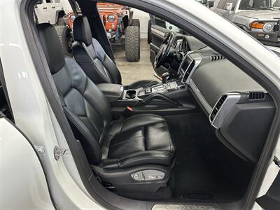 2014 Porsche Cayenne GTS - Photo 50 - Portland, OR 97220