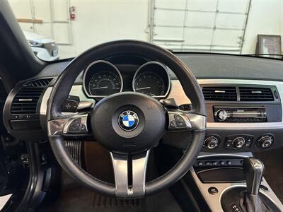 2006 BMW Z4 3.0i   - Photo 15 - Portland, OR 97220