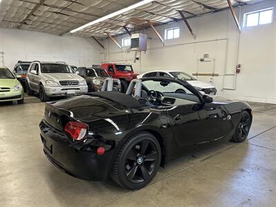 2006 BMW Z4 3.0i   - Photo 10 - Portland, OR 97220