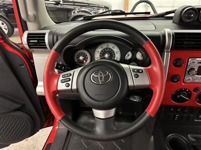 2012 Toyota FJ Cruiser Trail Teams Special Edition   - Photo 22 - Portland, OR 97220