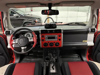 2012 Toyota FJ Cruiser Trail Teams Special Edition   - Photo 21 - Portland, OR 97220