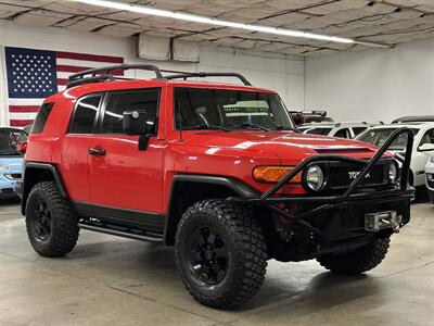 2012 Toyota FJ Cruiser Trail Teams Special Edition   - Photo 1 - Portland, OR 97220