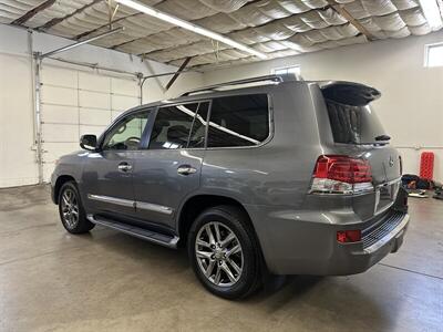 2013 Lexus LX 570   - Photo 5 - Portland, OR 97220