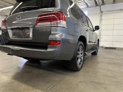 2013 Lexus LX 570   - Photo 44 - Portland, OR 97220