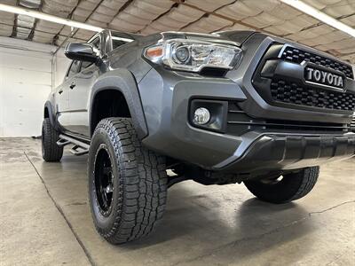 2017 Toyota Tacoma TRD Off-Road   - Photo 29 - Portland, OR 97220