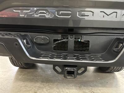 2017 Toyota Tacoma TRD Off-Road   - Photo 35 - Portland, OR 97220