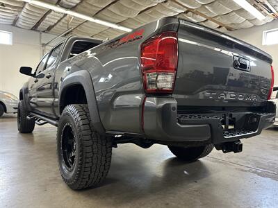 2017 Toyota Tacoma TRD Off-Road   - Photo 33 - Portland, OR 97220
