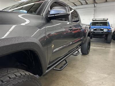 2017 Toyota Tacoma TRD Off-Road   - Photo 32 - Portland, OR 97220