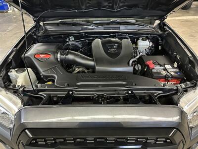 2017 Toyota Tacoma TRD Off-Road   - Photo 9 - Portland, OR 97220