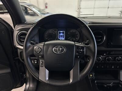 2017 Toyota Tacoma TRD Off-Road   - Photo 18 - Portland, OR 97220