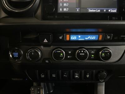 2017 Toyota Tacoma TRD Off-Road   - Photo 21 - Portland, OR 97220