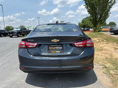 2020 Chevrolet Malibu LT   - Photo 6 - Hagerstown, MD 21740