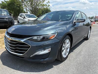 2020 Chevrolet Malibu LT   - Photo 1 - Hagerstown, MD 21740