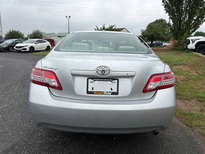 2011 Toyota Camry LE   - Photo 6 - Hagerstown, MD 21740
