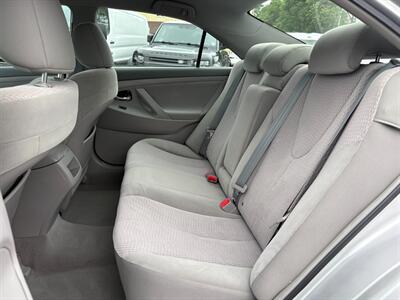 2011 Toyota Camry LE   - Photo 13 - Hagerstown, MD 21740