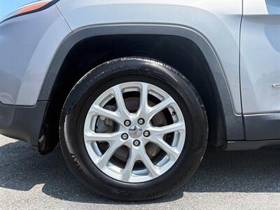 2015 Jeep Cherokee Latitude   - Photo 9 - Hagerstown, MD 21740