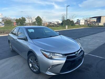 2017 Toyota Camry Hybrid SE  