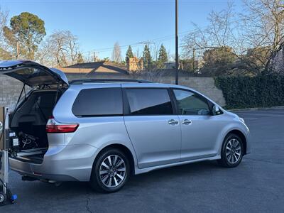 2020 Toyota Sienna XLE 7-Passenger  HANDICAP WHEELCHAIR ACCESSIBLE VAN - Photo 2 - Sacramento, CA 95821