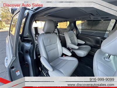 2020 Toyota Sienna XLE 7-Passenger  HANDICAP WHEELCHAIR ACCESSIBLE VAN - Photo 15 - Sacramento, CA 95821