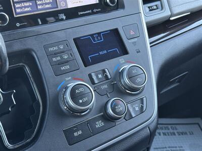 2020 Toyota Sienna XLE 7-Passenger  HANDICAP WHEELCHAIR ACCESSIBLE VAN - Photo 21 - Sacramento, CA 95821