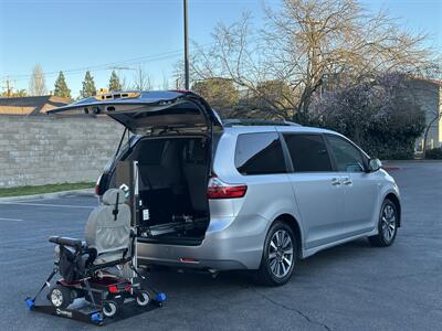 2020 Toyota Sienna XLE 7-Passenger  HANDICAP WHEELCHAIR ACCESSIBLE VAN - Photo 3 - Sacramento, CA 95821