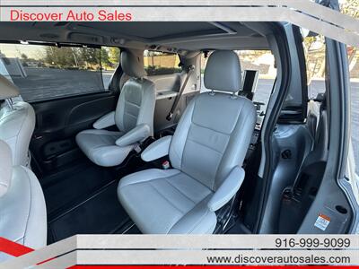 2020 Toyota Sienna XLE 7-Passenger  HANDICAP WHEELCHAIR ACCESSIBLE VAN - Photo 10 - Sacramento, CA 95821