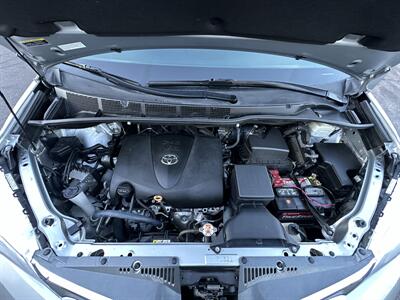 2020 Toyota Sienna XLE 7-Passenger  HANDICAP WHEELCHAIR ACCESSIBLE VAN - Photo 18 - Sacramento, CA 95821