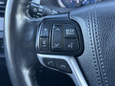 2020 Toyota Sienna XLE 7-Passenger  HANDICAP WHEELCHAIR ACCESSIBLE VAN - Photo 19 - Sacramento, CA 95821
