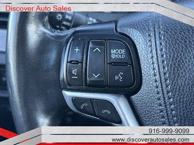 2020 Toyota Sienna XLE 7-Passenger  HANDICAP WHEELCHAIR ACCESSIBLE VAN - Photo 19 - Sacramento, CA 95821