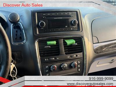2013 Dodge Grand Caravan American Value Package HANDICAP WHEELCHAIR ACCESSIBLE VAN - Photo 15 - Sacramento, CA 95821