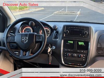 2013 Dodge Grand Caravan American Value Package HANDICAP WHEELCHAIR ACCESSIBLE VAN - Photo 12 - Sacramento, CA 95821