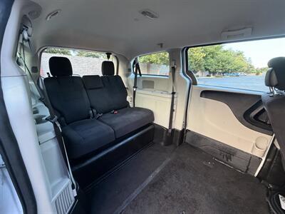 2013 Dodge Grand Caravan American Value Package HANDICAP WHEELCHAIR ACCESSIBLE VAN - Photo 9 - Sacramento, CA 95821
