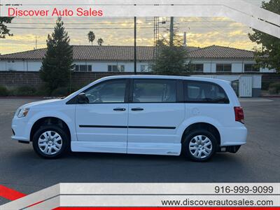 2013 Dodge Grand Caravan American Value Package HANDICAP WHEELCHAIR ACCESSIBLE VAN - Photo 4 - Sacramento, CA 95821