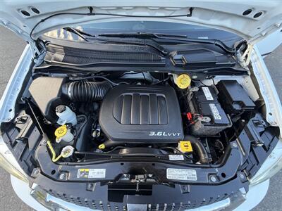 2013 Dodge Grand Caravan American Value Package HANDICAP WHEELCHAIR ACCESSIBLE VAN - Photo 17 - Sacramento, CA 95821