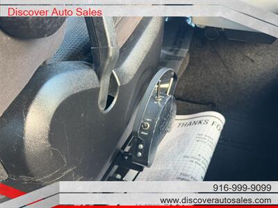 2013 Dodge Grand Caravan American Value Package HANDICAP WHEELCHAIR ACCESSIBLE VAN - Photo 13 - Sacramento, CA 95821