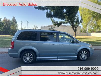 2009 Chrysler Town & Country Touring  HANDICAP WHEELCHAIR ACCESSIBLE VAN - Photo 8 - Sacramento, CA 95821