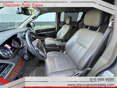 2015 Chrysler Town & Country Touring  HANDICAP WHEELCHAIR ACCESSIBLE VAN - Photo 16 - Sacramento, CA 95821