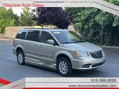 2015 Chrysler Town & Country Touring  HANDICAP WHEELCHAIR ACCESSIBLE VAN - Photo 10 - Sacramento, CA 95821