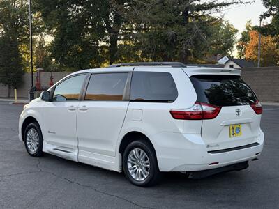 2016 Toyota Sienna XLE 8-Passenger   - Photo 7 - Sacramento, CA 95821