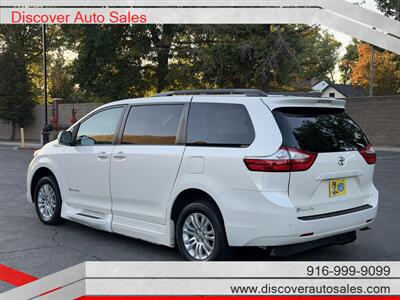2016 Toyota Sienna XLE 8-Passenger   - Photo 7 - Sacramento, CA 95821