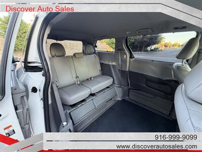 2016 Toyota Sienna XLE 8-Passenger   - Photo 10 - Sacramento, CA 95821