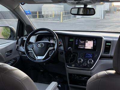 2016 Toyota Sienna XLE 8-Passenger   - Photo 8 - Sacramento, CA 95821