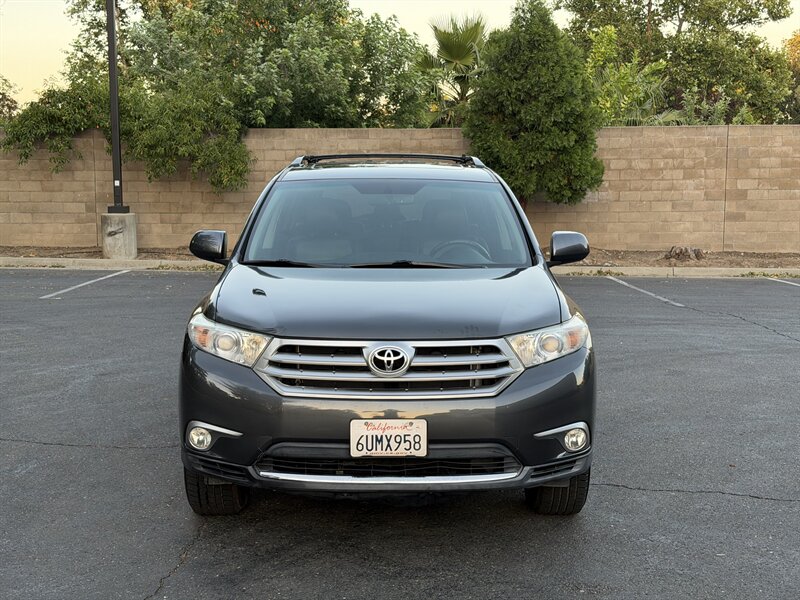 2012 Toyota Highlander  AWD limited