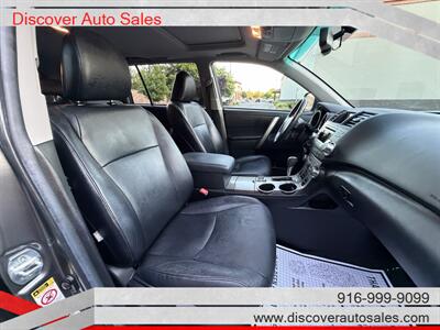 2012 Toyota Highlander  AWD limited - Photo 12 - Sacramento, CA 95821