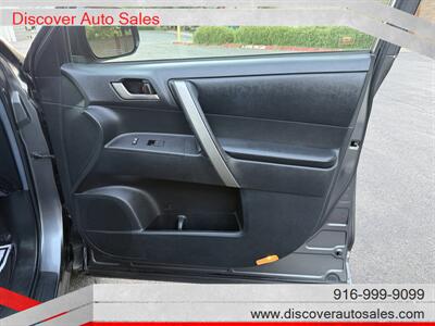 2012 Toyota Highlander  AWD limited - Photo 14 - Sacramento, CA 95821