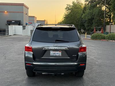 2012 Toyota Highlander  AWD limited - Photo 4 - Sacramento, CA 95821