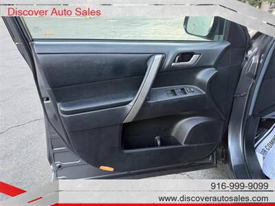 2012 Toyota Highlander  AWD limited - Photo 21 - Sacramento, CA 95821